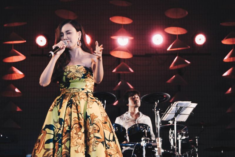 Hồ Quỳnh Hương 